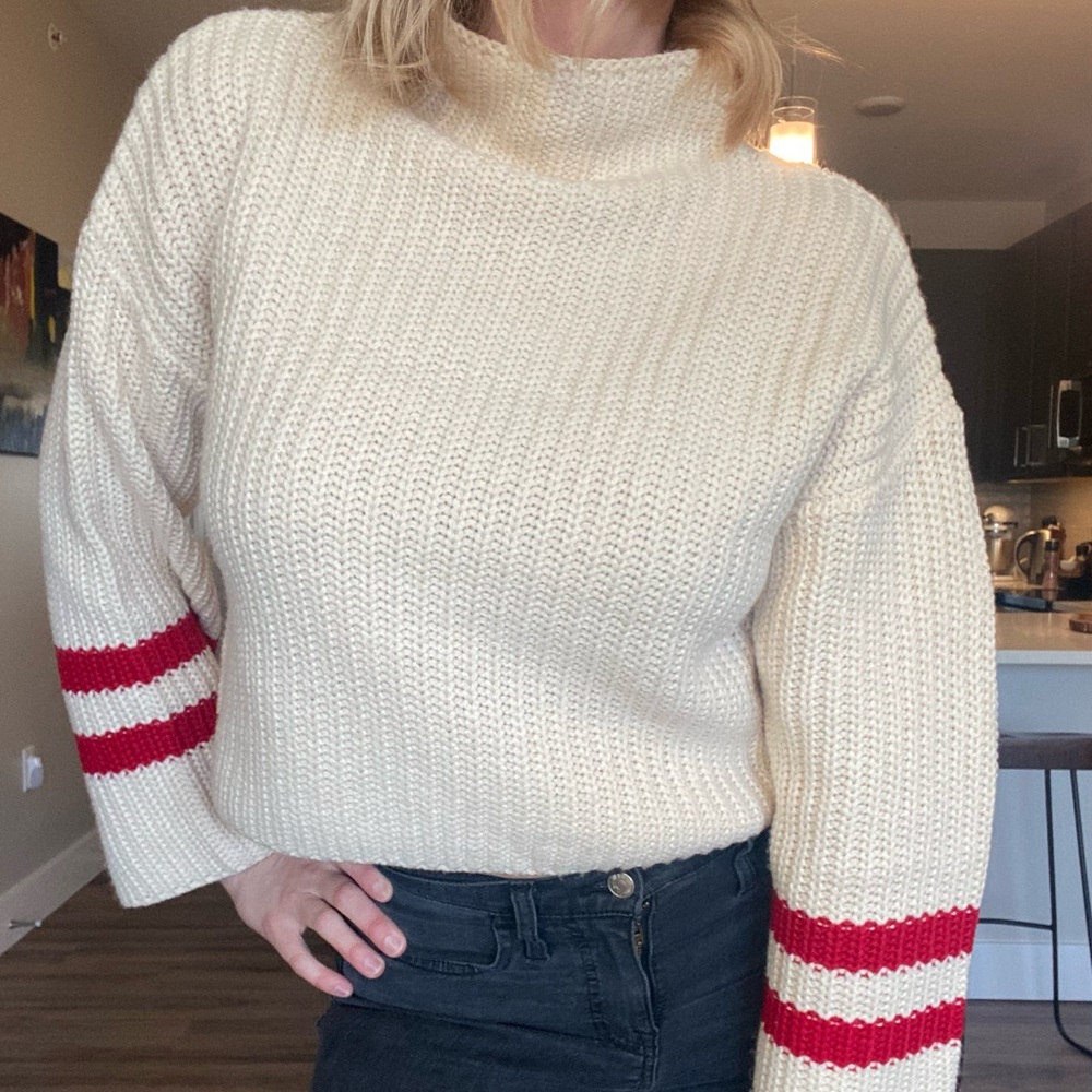 Lost & Wander Cropped Sweater
